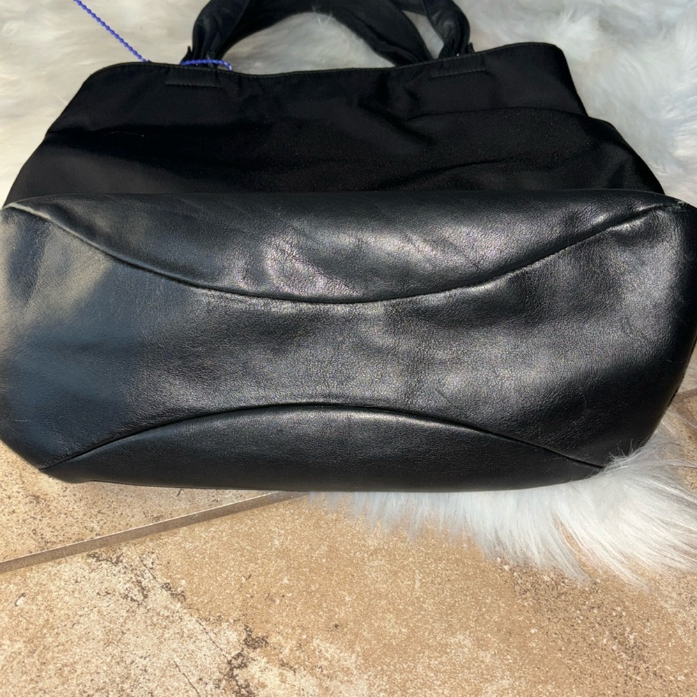 FERRAGAMO “RARE” HEELS SHOULDER BAG - Picture 14 of 17